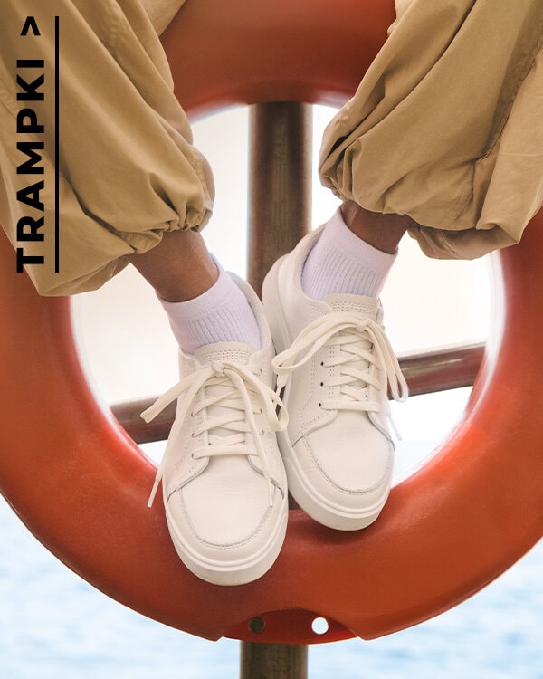 TRAMPKI >