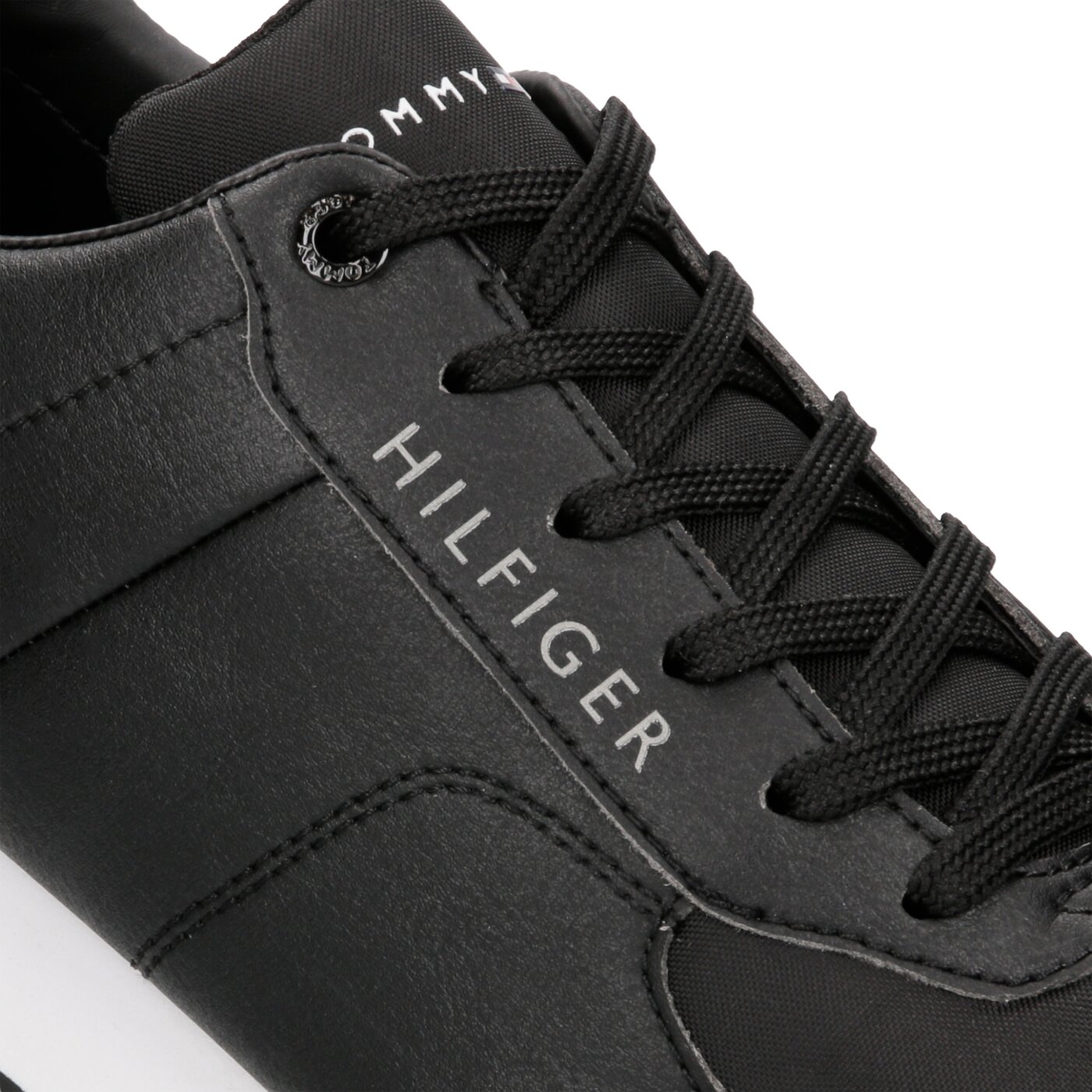 Męskie sneakersy (buty) TOMMY HILFIGER LEEDS 5C fm0fm02057990 kolor czarny