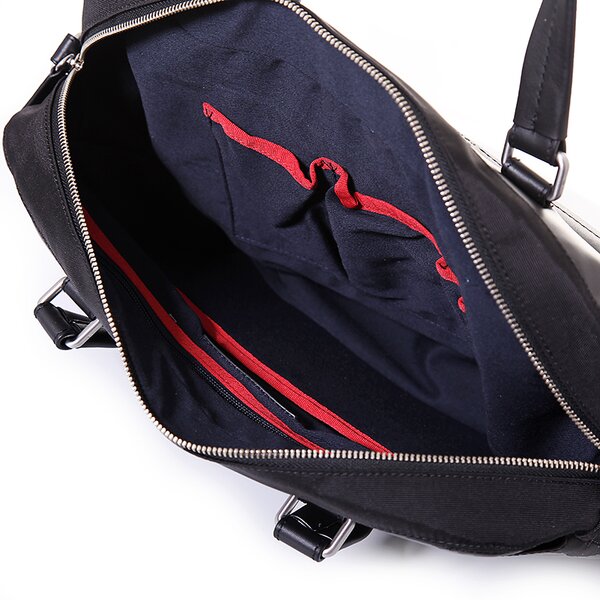 Damska torebka TOMMY HILFIGER TORBA MARIAN bm56923083990 kolor czarny