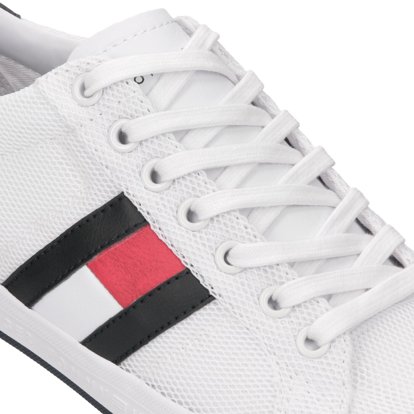 Męskie trampki TOMMY HILFIGER HOWELL 7D2 fm0fm02202100 kolor biały