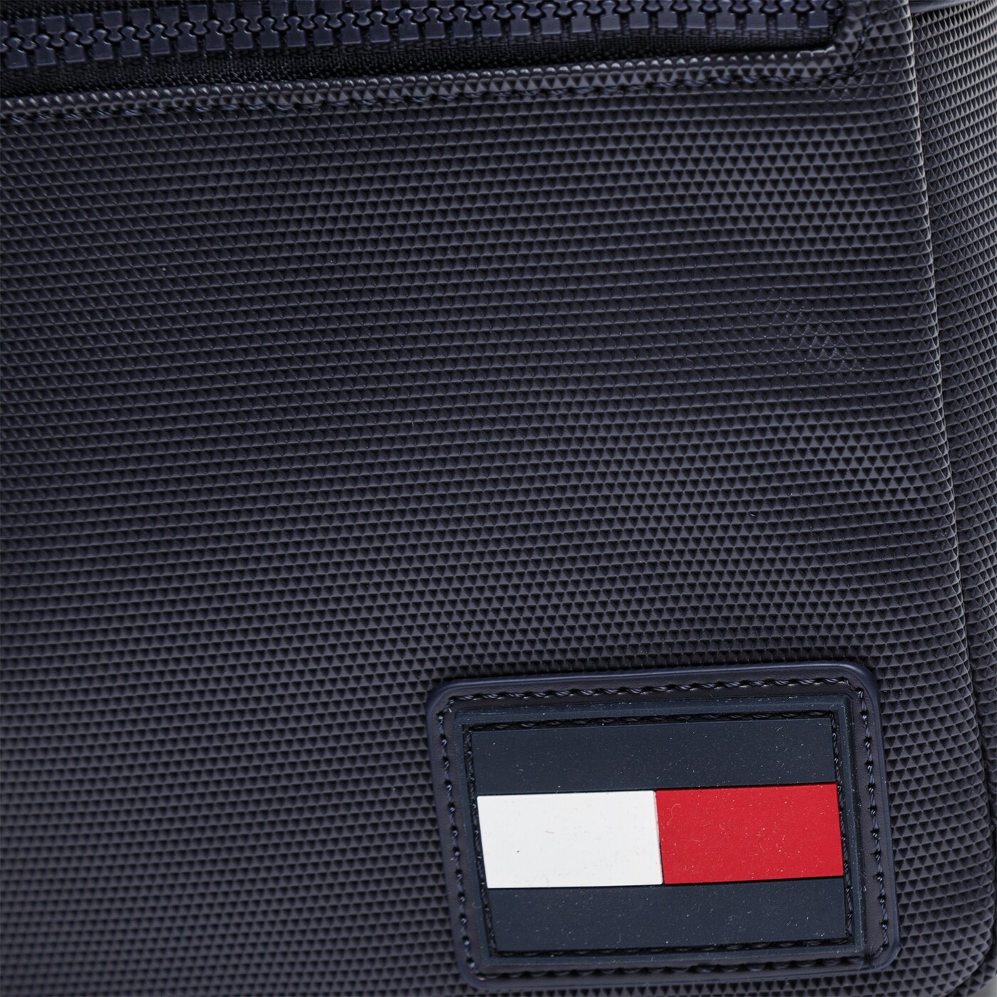 TOMMY HILFIGER TORBA SPORT PIQUE MINI REPORTER am0am05805cjm kolor granatowy