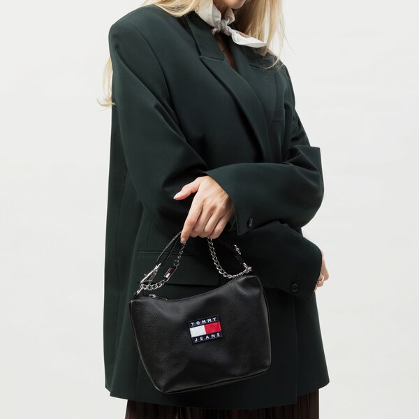 Damska torebka TOMMY HILFIGER TOREBKA TJW HERITAGE SHOULDER BAG aw0aw14570bds kolor czarny