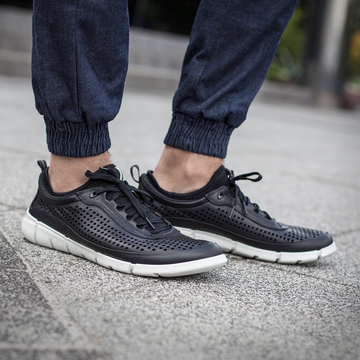 Męskie sneakersy (buty) ECCO INTRINSIC 1 86001451052 kolor czarny