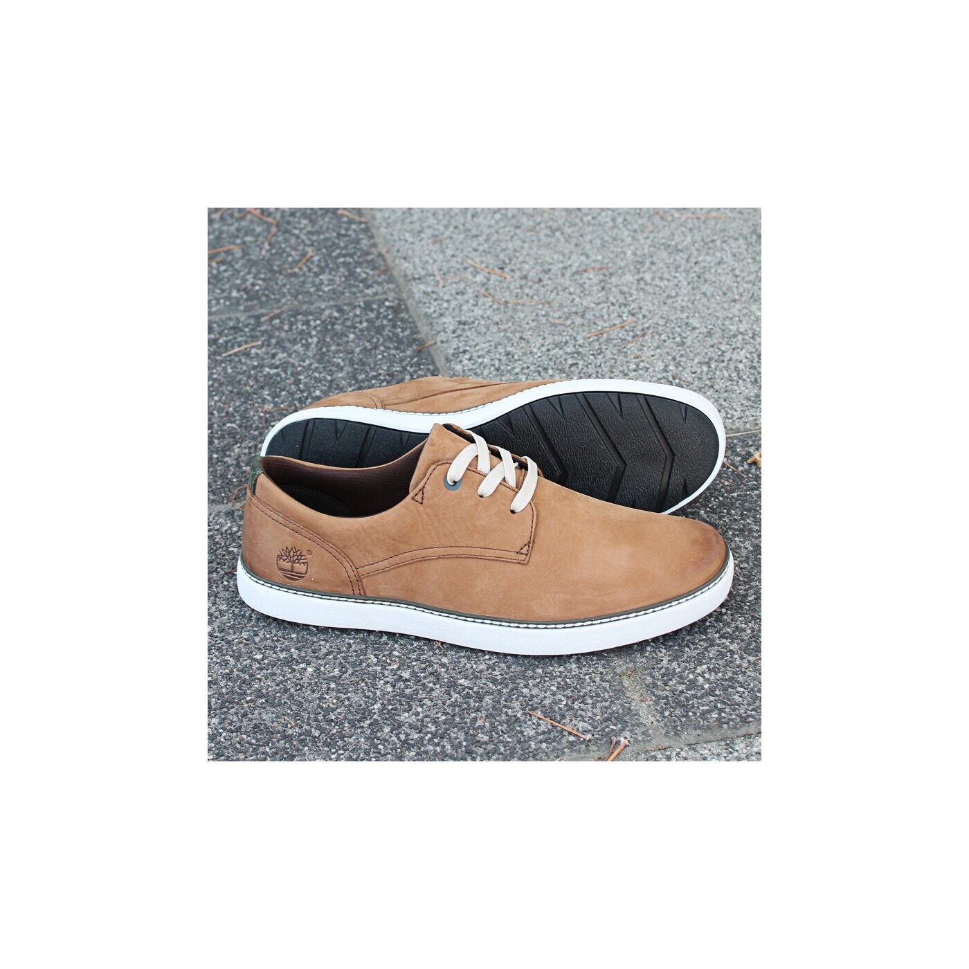 Męskie półbuty TIMBERLAND PLAIN TOE OXFORD a12so kolor brązowy