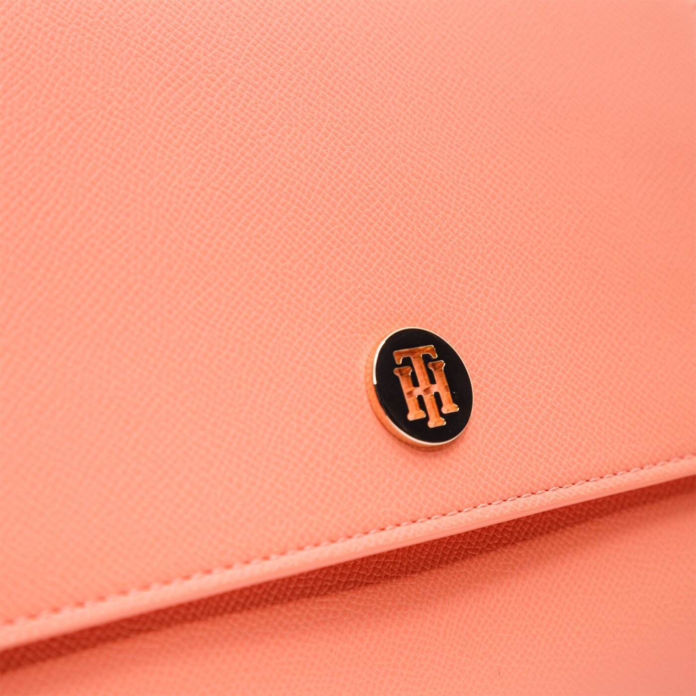 Damska torebka TOMMY HILFIGER TOREBKA HONEY FLAP SATCHEL aw0aw07944sn7 kolor różowy