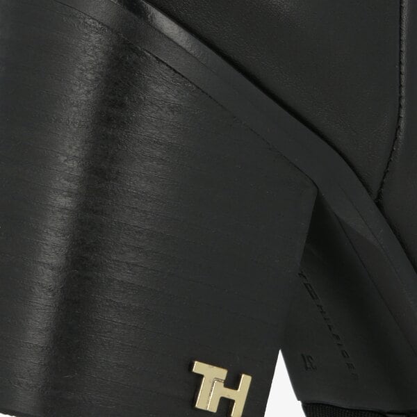 Damskie botki / sztyblety TOMMY HILFIGER MONO COLOR HEELED BOOT fw0fw04279990 kolor czarny