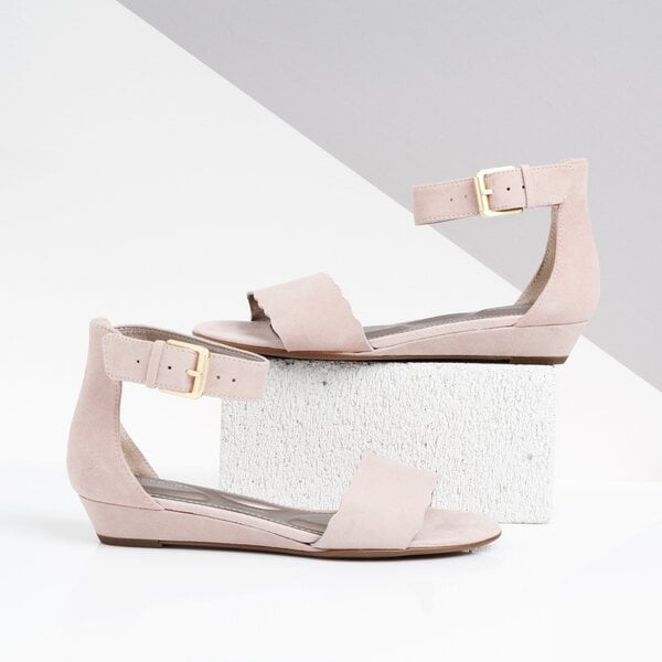 Damskie sandały ROCKPORT TM ZANDRA CURVE ANKLE ch4411 kolor beżowy