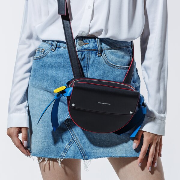Damska torebka KARL LAGERFELD TOREBKA IKON BELT BAG 201w3038902 kolor czarny