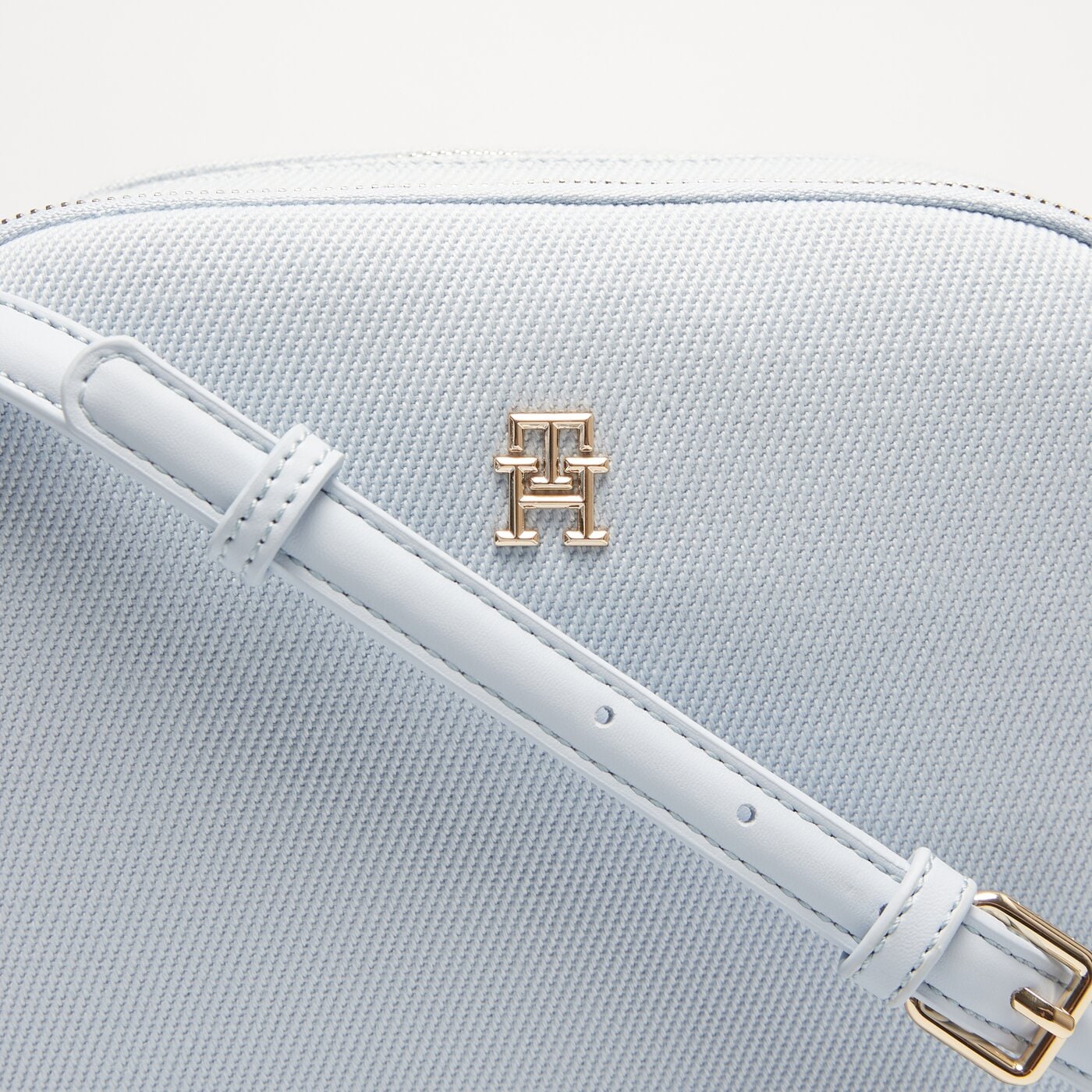 Damska torebka TOMMY HILFIGER TOREBKA POPPY CANVAS CROSSOVER aw0aw16419c1o kolor niebieski