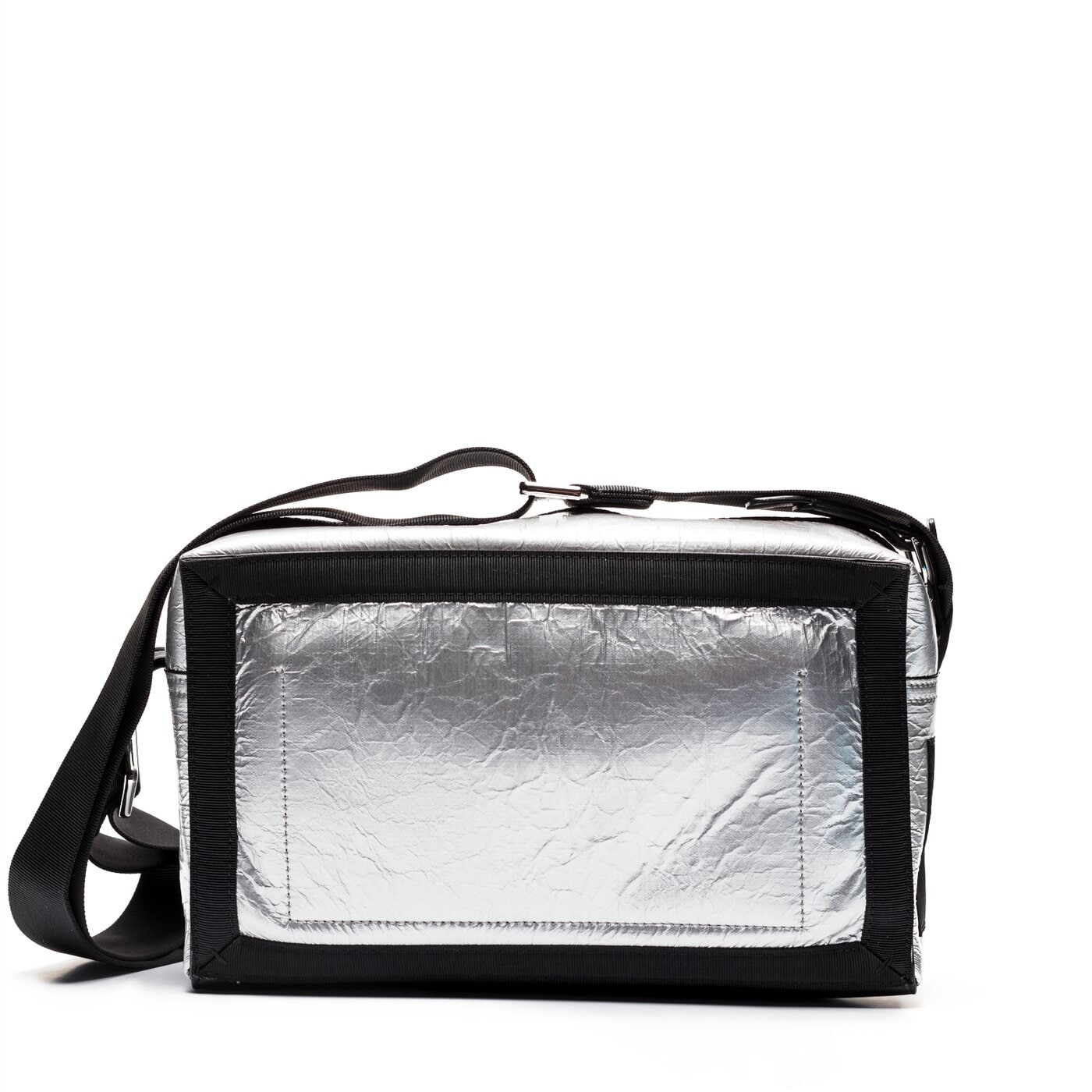 Damska torebka CALVIN KLEIN TOREBKA OUTLINE MEDIUM CROSSBODY k60k604820910 kolor srebrny