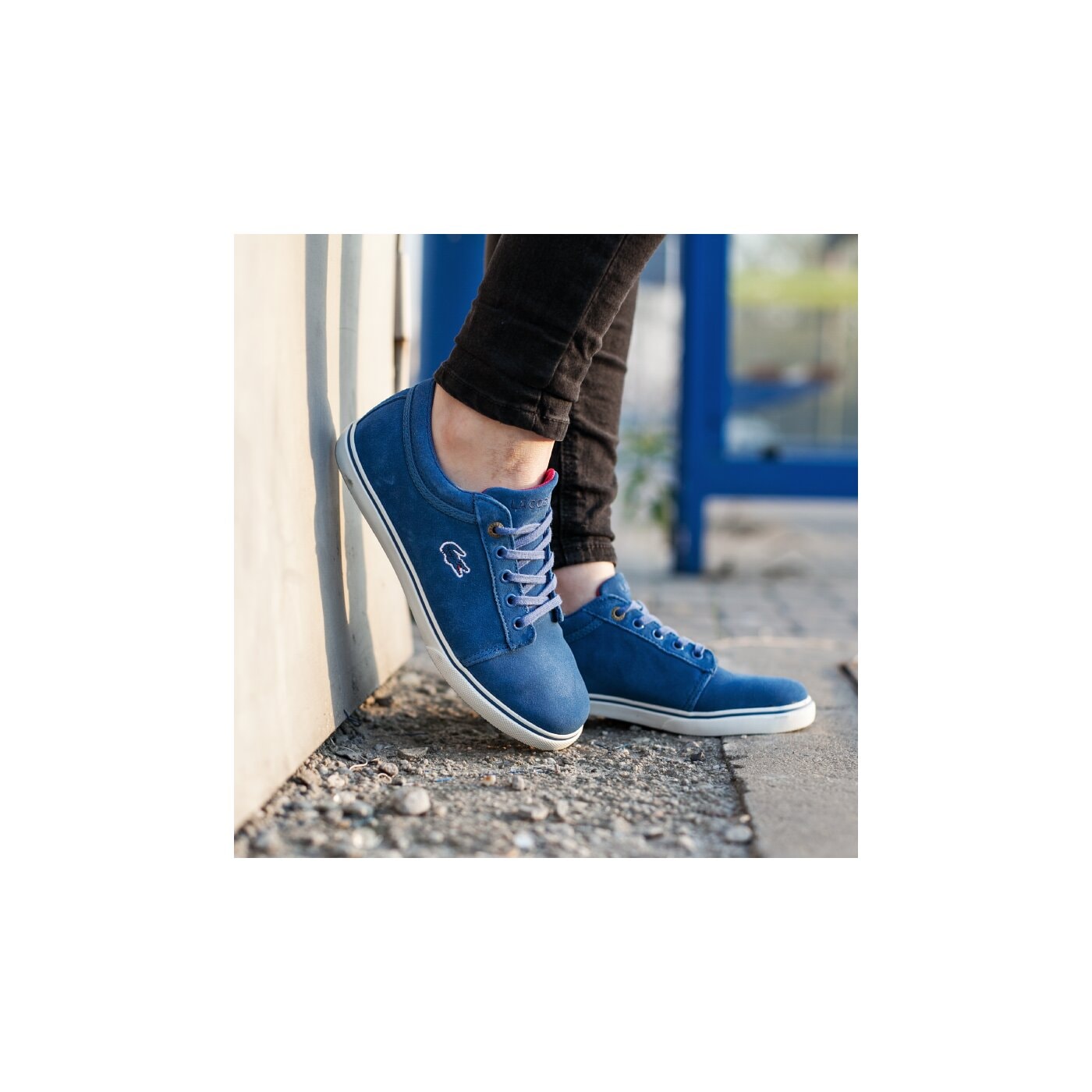 Damskie sneakersy (buty) LACOSTE VAULTSTAR SLEEK 730srw4113125 kolor niebieski