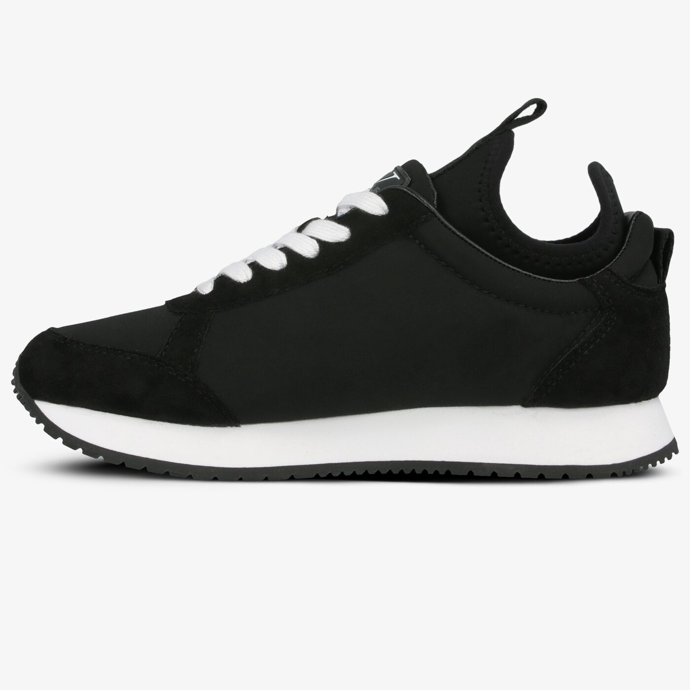 Damskie sneakersy (buty) CALVIN KLEIN JOSSLYN r0825blk kolor czarny