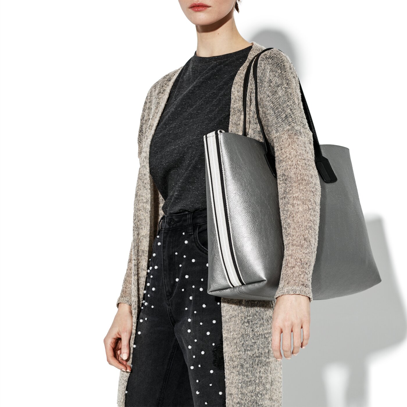 Damska torebka TOMMY HILFIGER TOREBKA COOL TOMMY TOTE MET aw0aw06374903 kolor srebrny