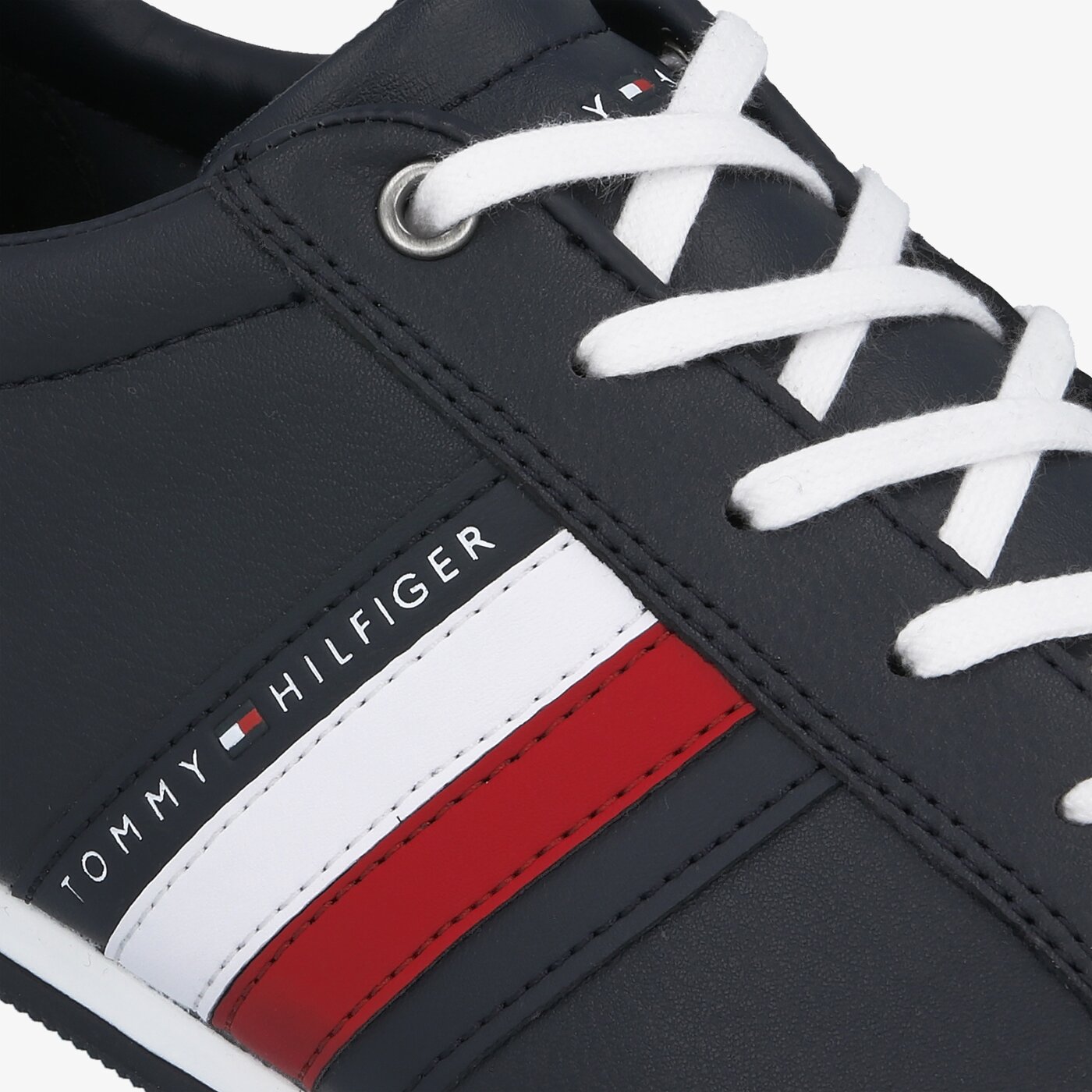 Męskie sneakersy (buty) TOMMY HILFIGER CORPORATE MATERIAL MIX CUPSOLE fm0fm02665dw5 kolor granatowy