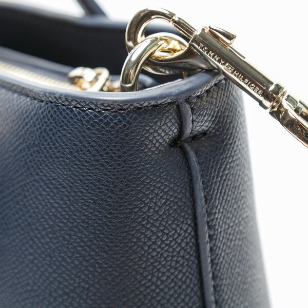 Damska torebka TOMMY HILFIGER TOREBKA HONEY SMALL TOTE aw0aw08805cjm kolor granatowy