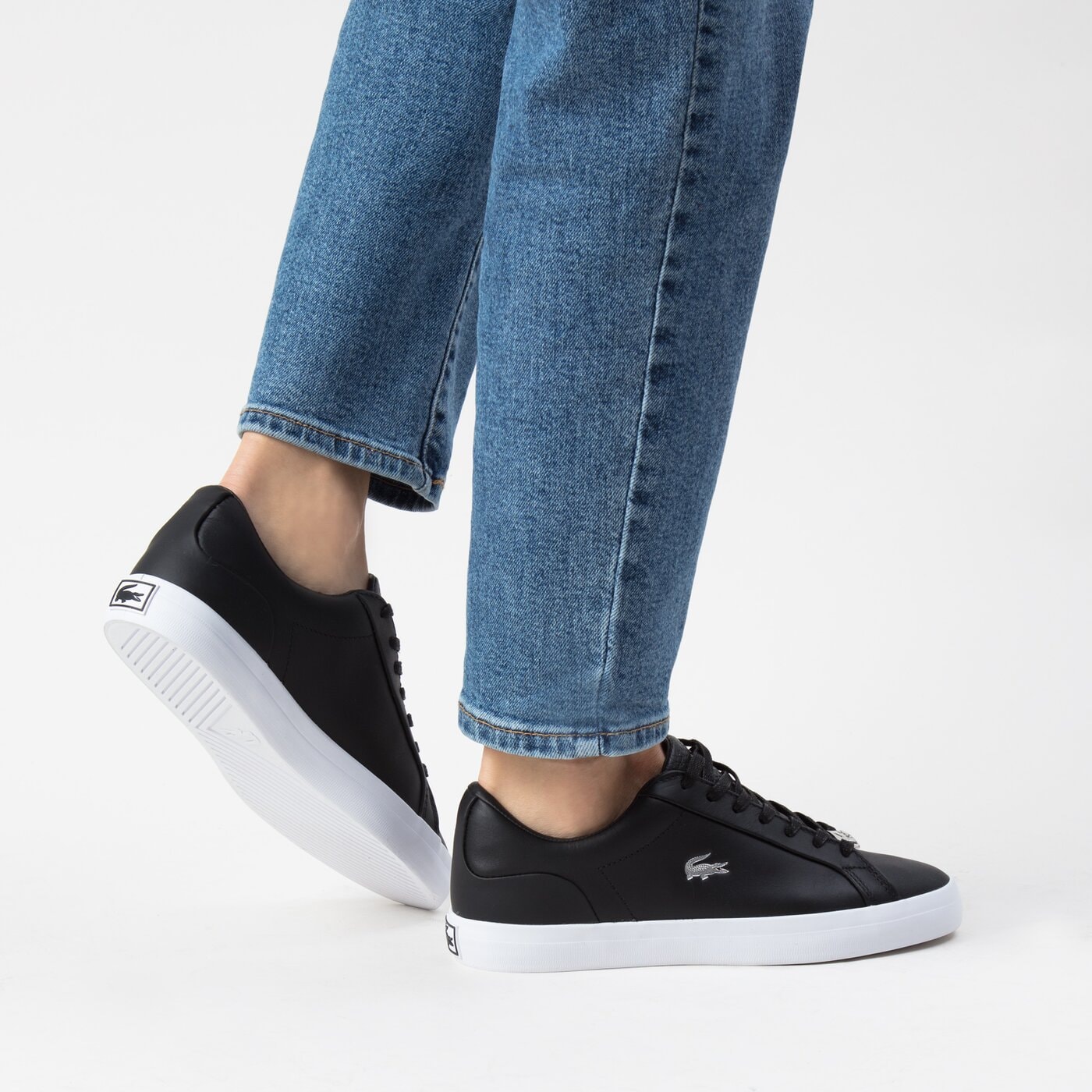 Damskie trampki LACOSTE LEROND 0722 1 CFA 743CFA001022F 743cfa001022f kolor czarny