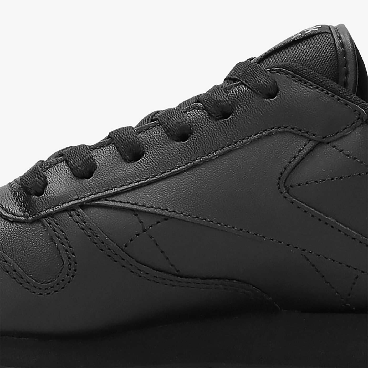 Damskie sneakersy (buty) REEBOK CLASSIC LEATHER W 3912 kolor czarny