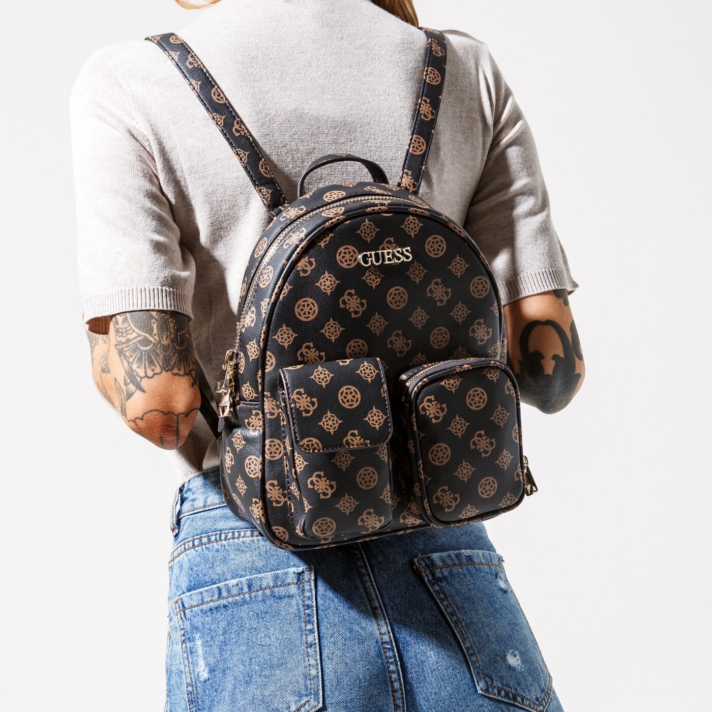 Damski plecak GUESS PLECAK UTILITY VIBE BACKPACK hwsp7751320bro kolor multicolor