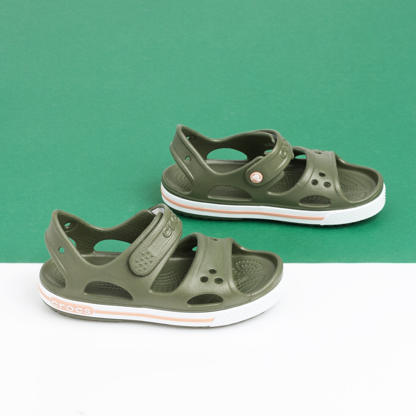 Dziecięce sandały / klapki CROCS CROCBAND II SANDAL PS 14854309k kolor khaki