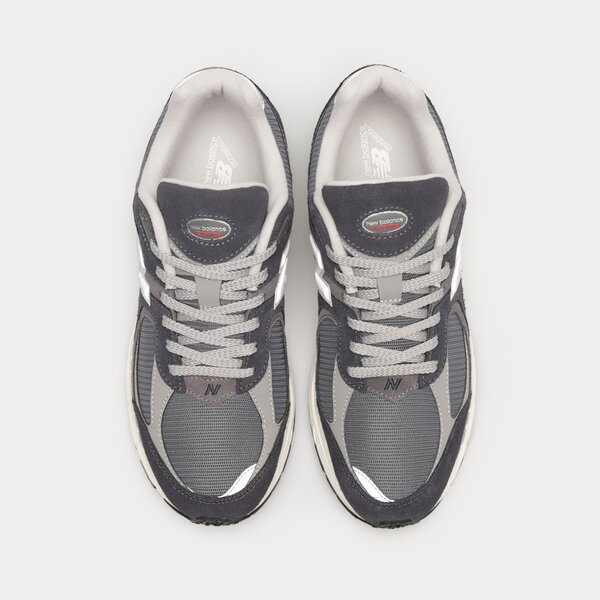 Męskie sneakersy (buty) NEW BALANCE 2002R  m2002rsf kolor granatowy