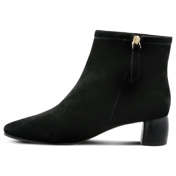 Damskie botki / sztyblety CLARKS GRACE BELLA 26134885 kolor czarny