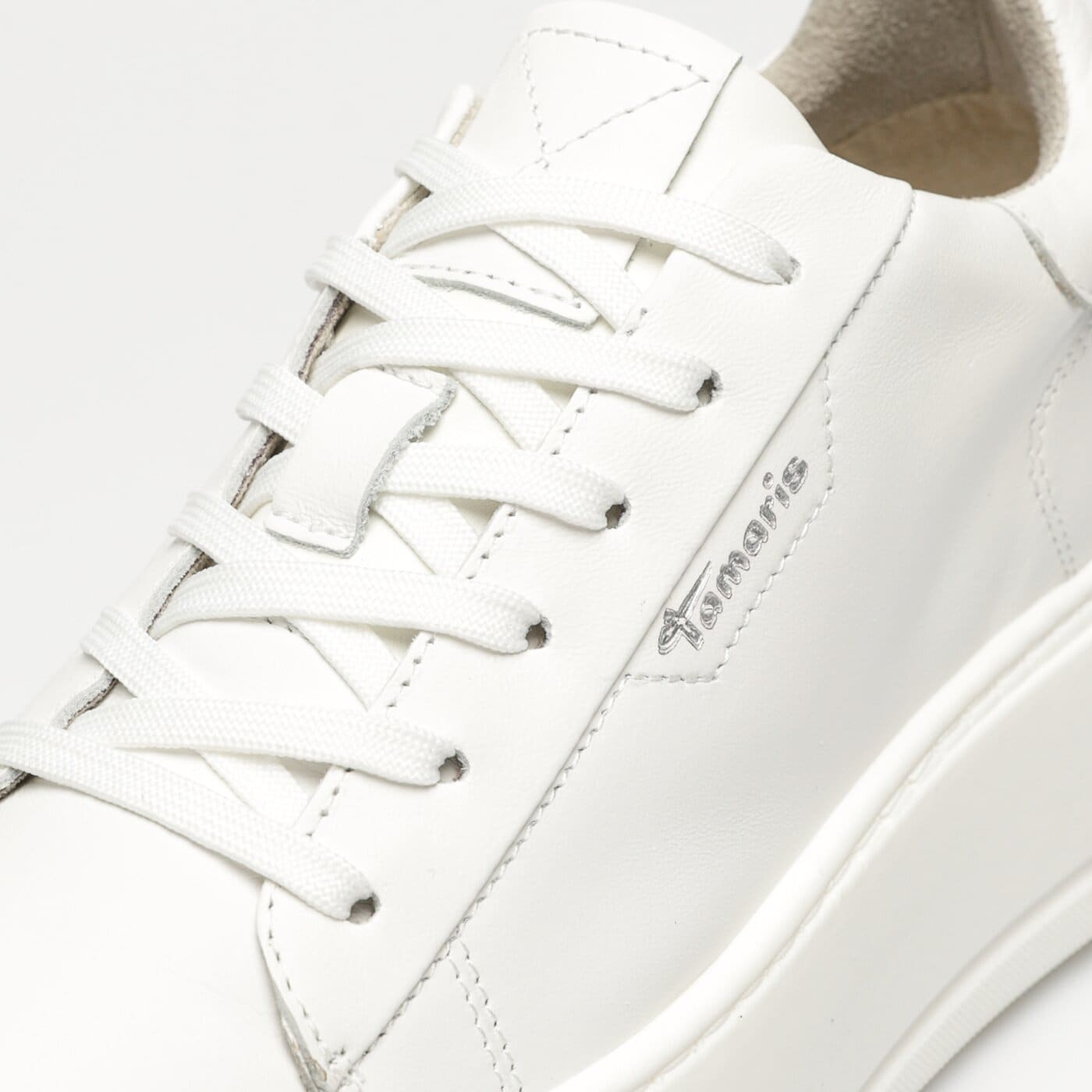 Damskie sneakersy (buty) TAMARIS SNEAKERS PLATFORM 2381220117 kolor biały