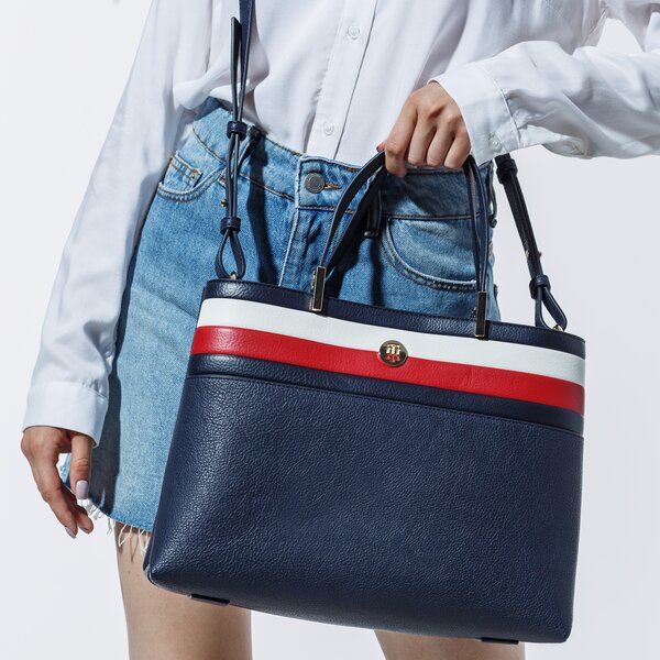 Damska torebka TOMMY HILFIGER TOREBKA CORE SATCHEL CORP aw0aw083230gy kolor granatowy