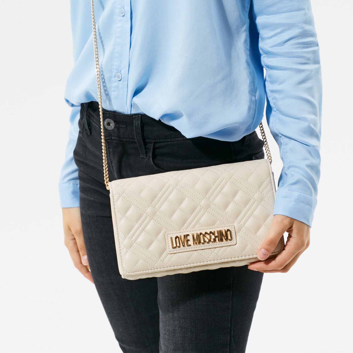 Damska torebka LOVE MOSCHINO TOREBKA CLUTCH jc4256pp0ckj0110 kolor biały