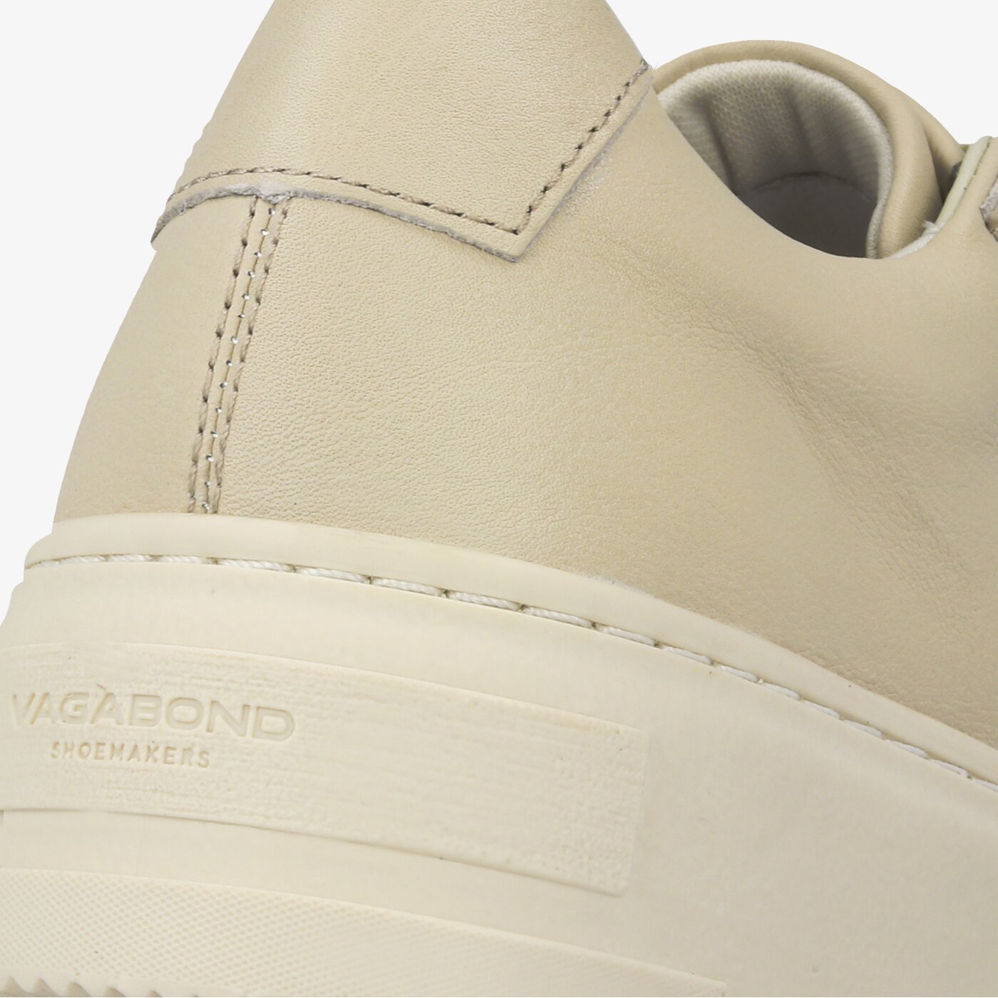 Damskie trampki VAGABOND JUDY 492400105 kolor beżowy