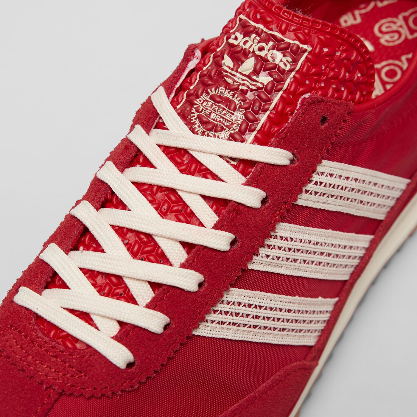 Damskie sneakersy (buty) ADIDAS SL 72 OG W ji2746 kolor czerwony