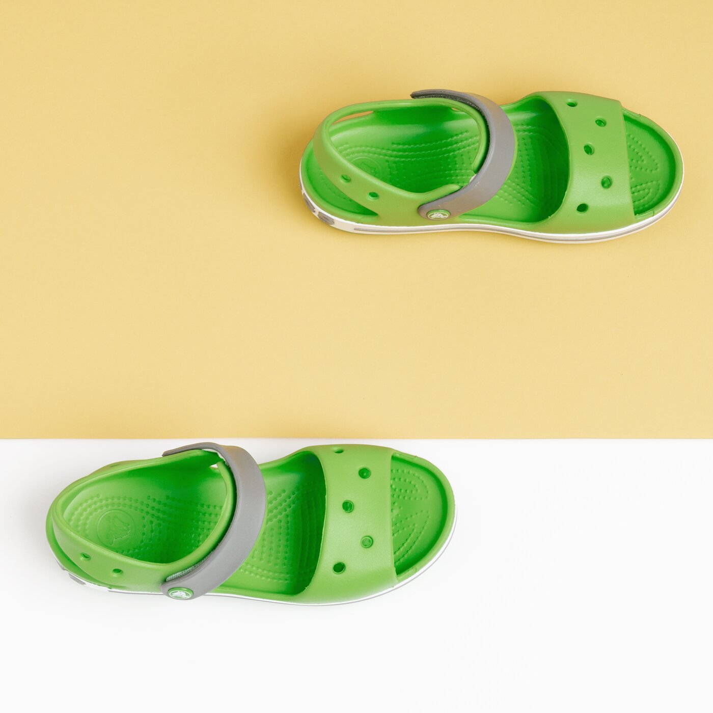 Dziecięce sandały / klapki CROCS CROCBAND SANDAL KIDS 128563k9k kolor zielony
