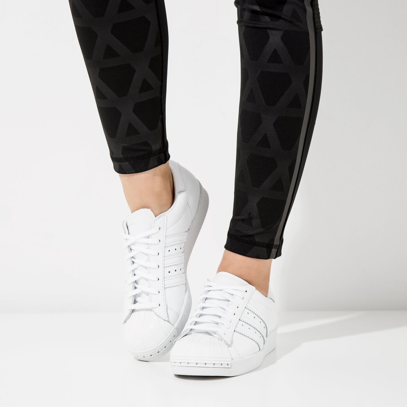 Damskie sneakersy (buty) ADIDAS SUPERSTAR 80S METAL TOE W s76540 kolor biały