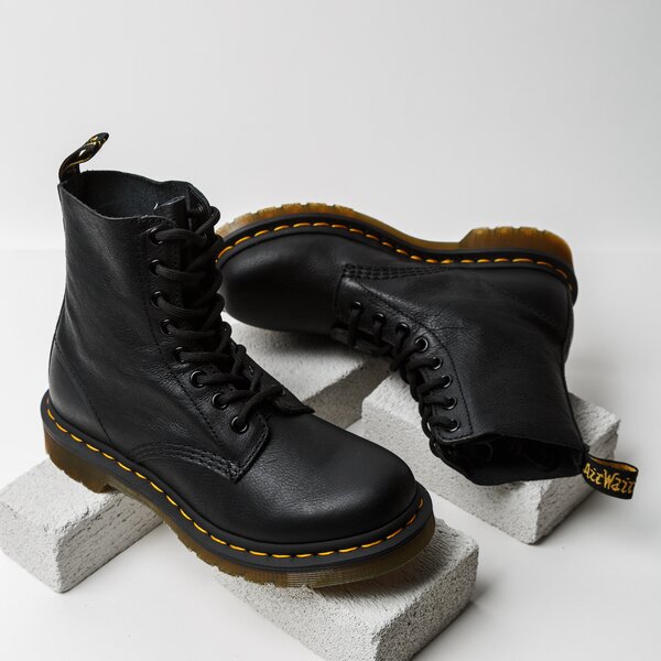 Damskie trapery DR. MARTENS 1460 PASCAL 8 I BOOT  13512006 kolor czarny