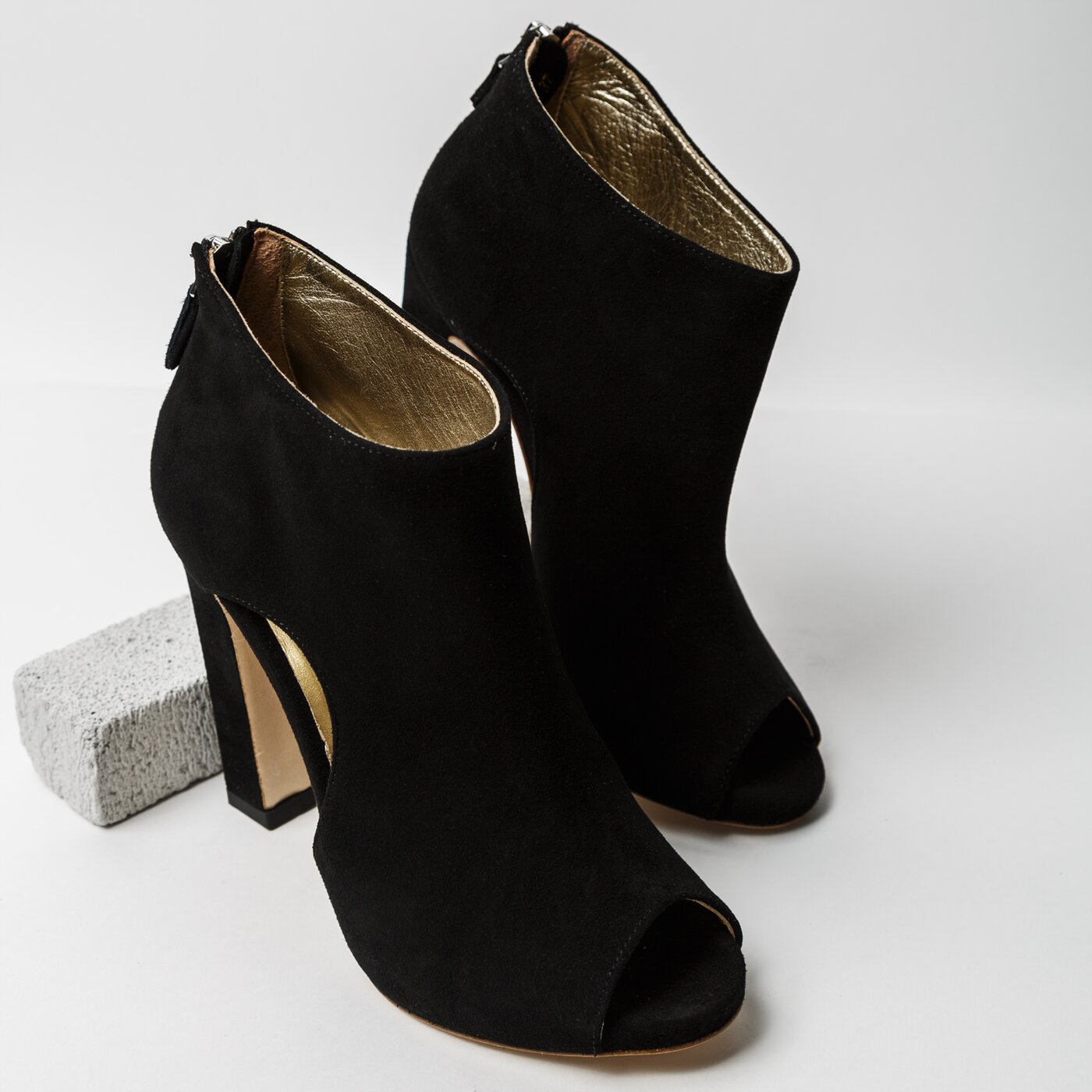 Damskie sandały BALDOWSKI BY ZIEŃ BOTEK ZAMSZ CZARNY z00018/1281/s01 kolor czarny