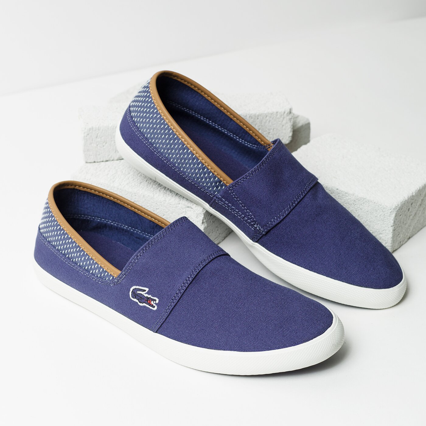 Męskie trampki LACOSTE MARICE 118 1 735cam0076l1b kolor granatowy