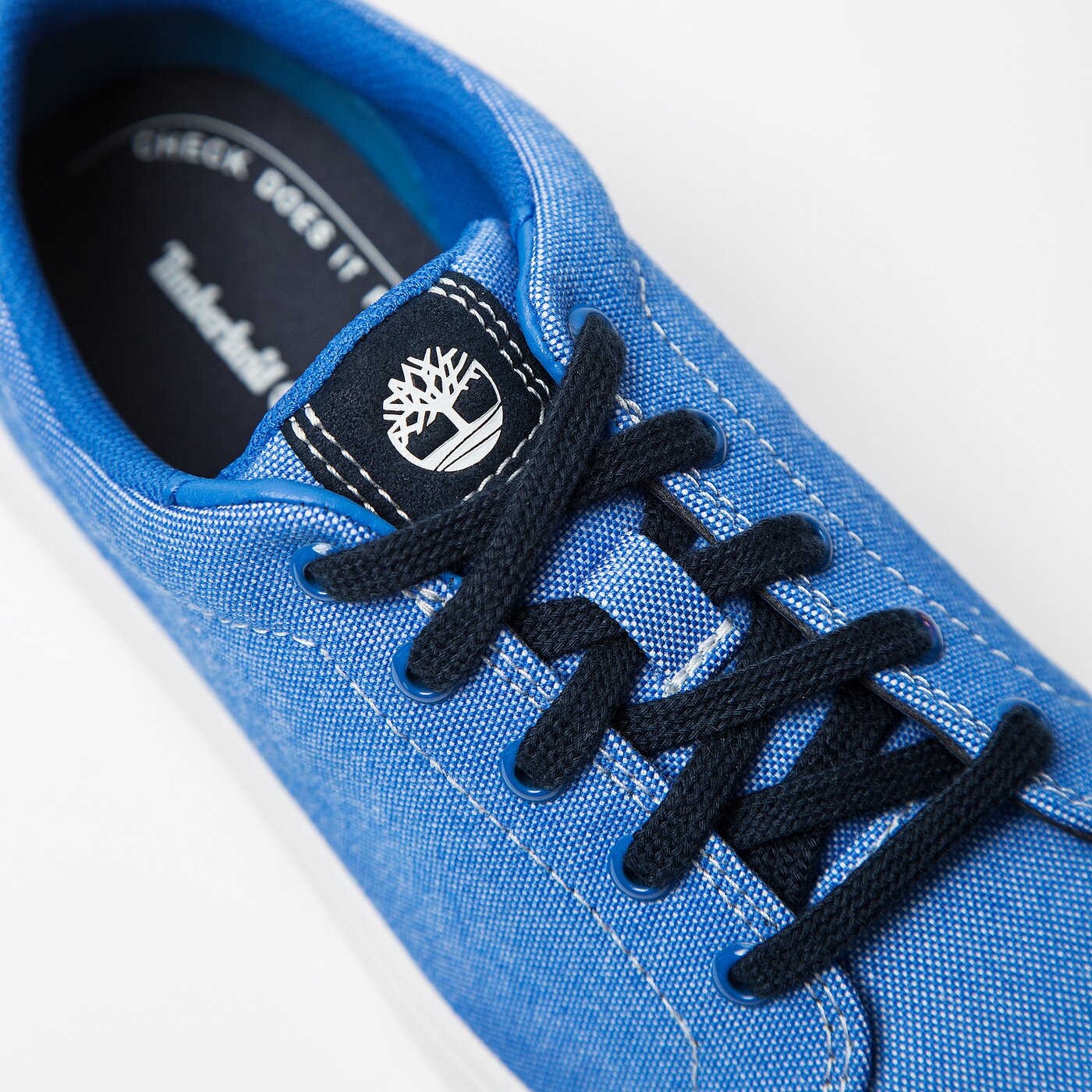 Dziecięce sneakersy (buty) TIMBERLAND GROVETON CANVAS OXFORD a1ih4 kolor niebieski