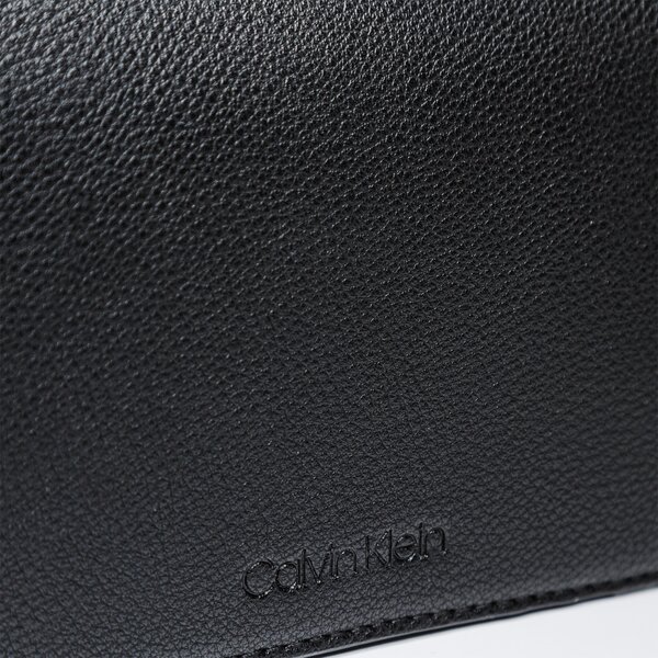 Damska torebka CALVIN KLEIN TOREBKA WALLET MINI k60k607165bax kolor czarny