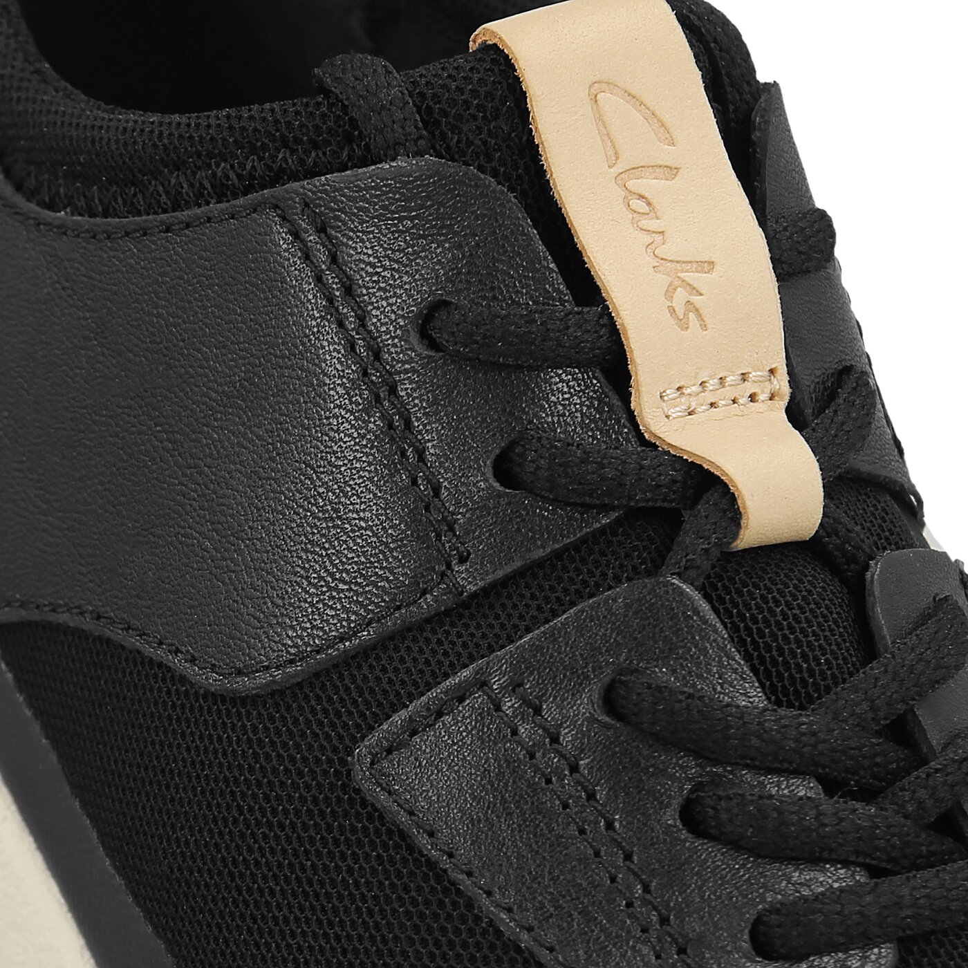 Damskie półbuty CLARKS TRI SOUL 26123808 kolor czarny