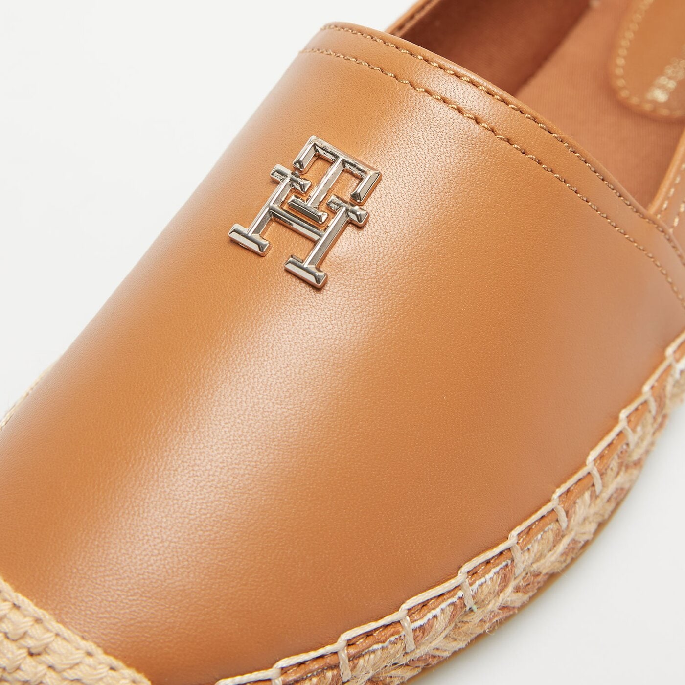 Damskie espadryle TOMMY HILFIGER TH LEATHER FLAT ESPADRILLE fw0fw07720gu9 kolor brązowy