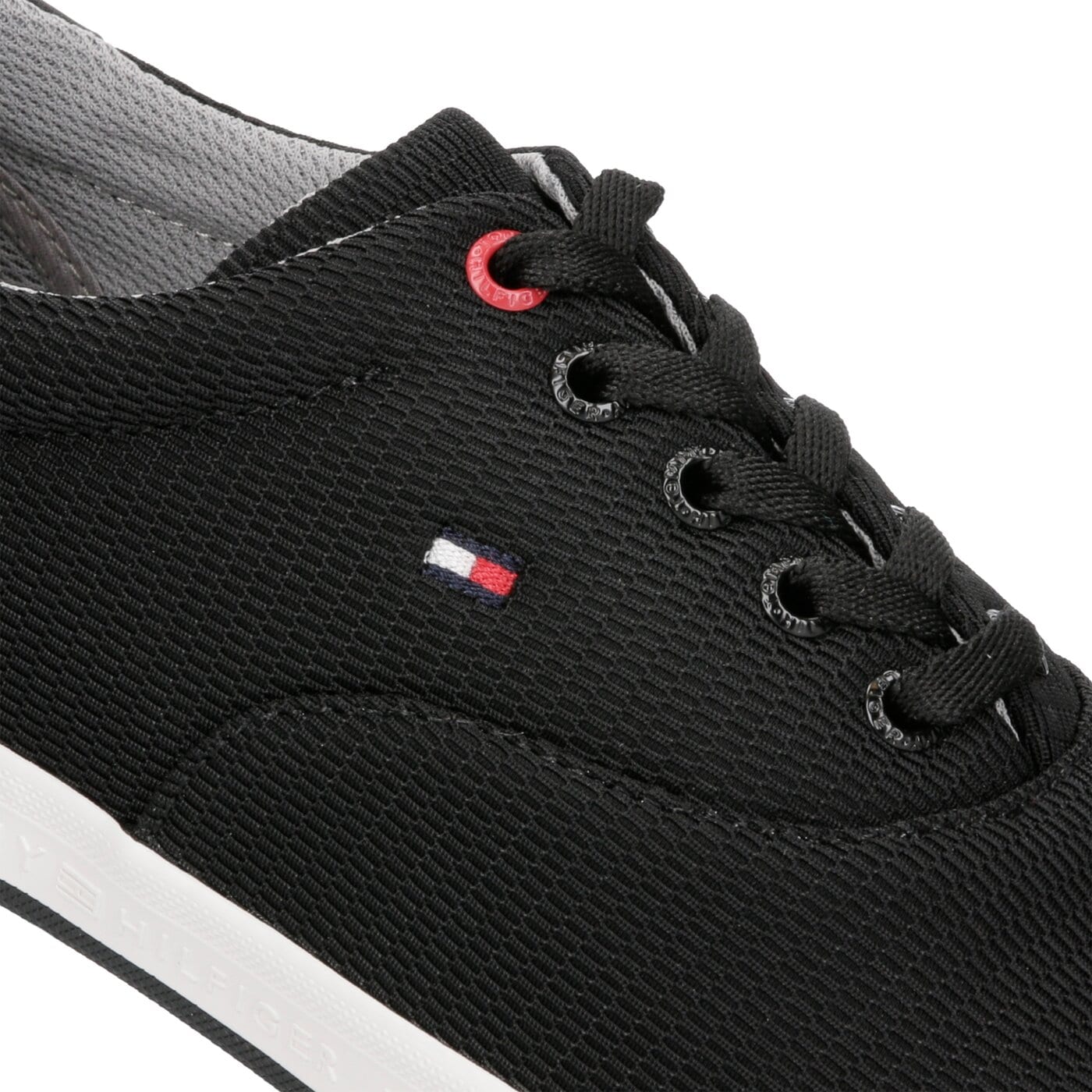 Męskie trampki TOMMY HILFIGER HOWELL 10D fm0fm02052990 kolor czarny