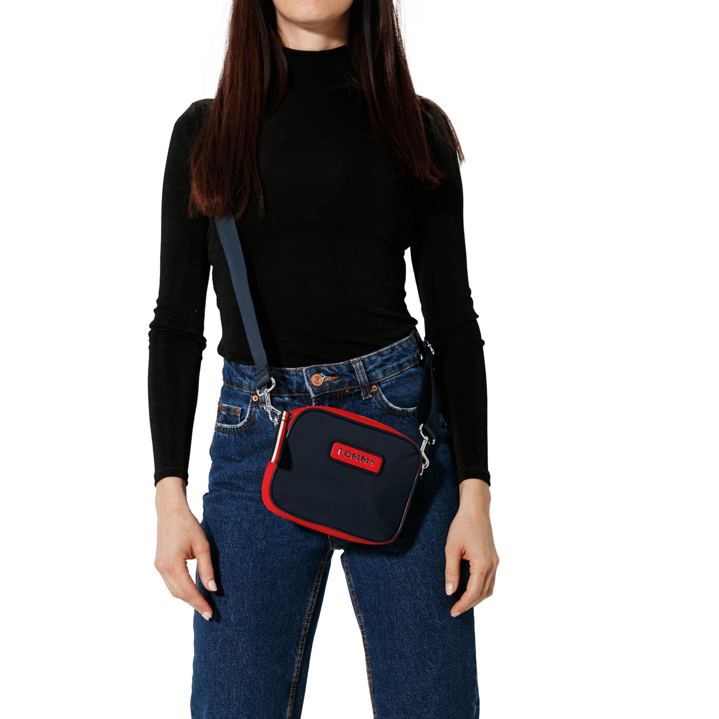 Damska torebka TOMMY HILFIGER TOREBKA VARSITY NLYON CROSSOVER aw0aw06296901 kolor granatowy