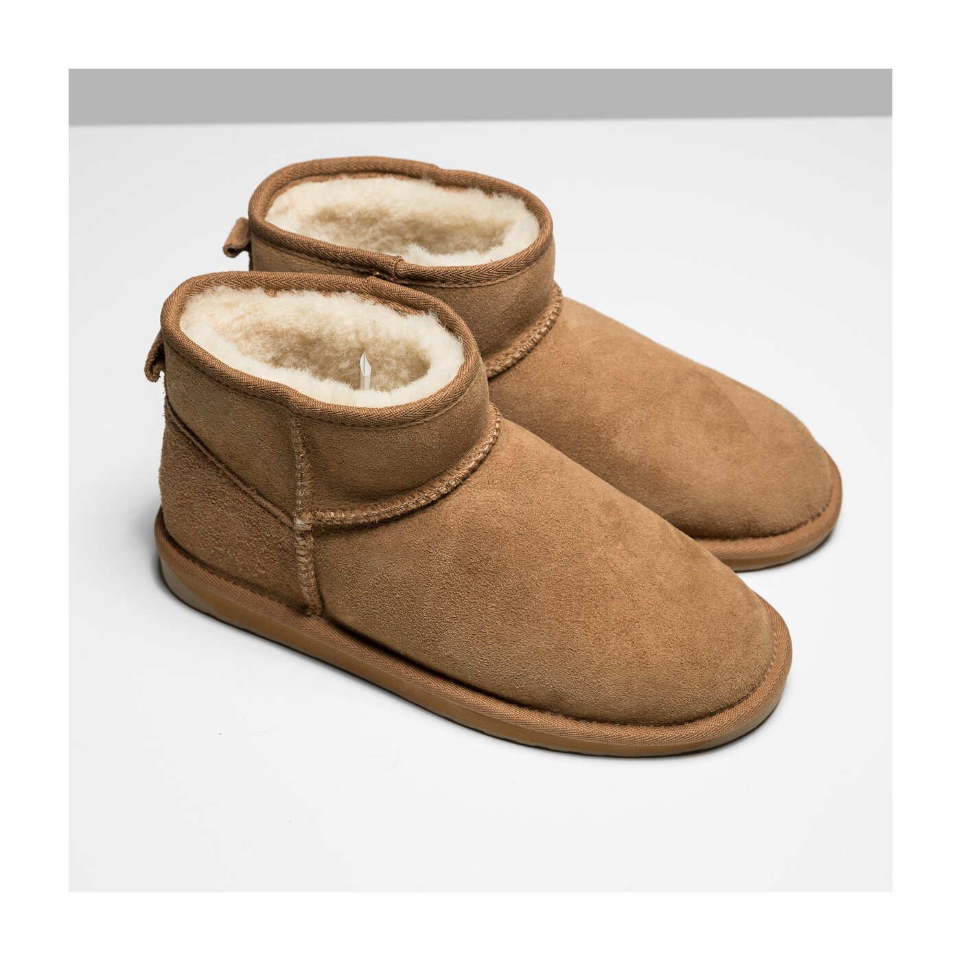 Damskie śniegowce EMU AUSTRALIA STINGER MICRO  w10937chestnut kolor brązowy