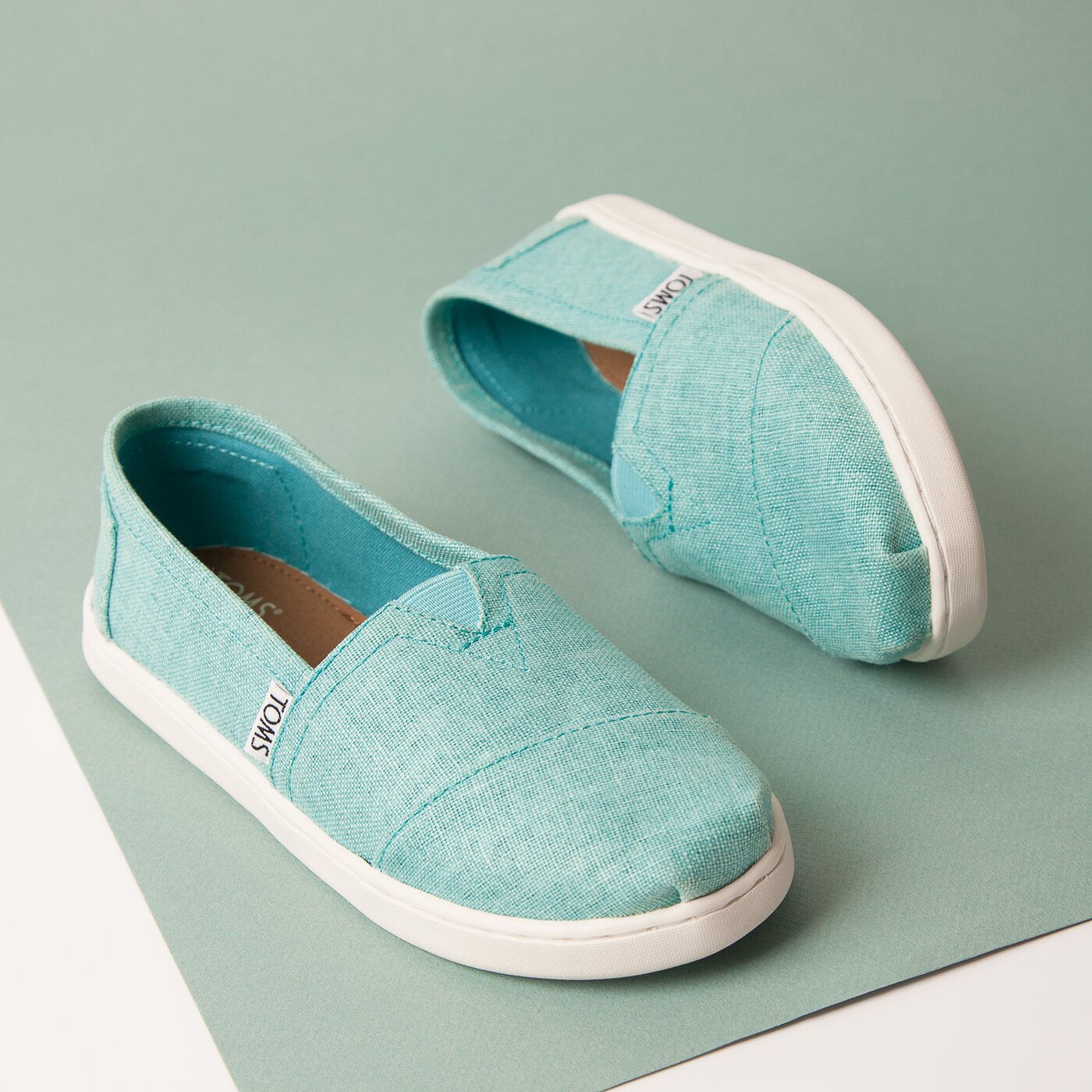 Dziecięce półbuty TOMS JUNIOR'S ALPARGATA 10009954 kolor niebieski