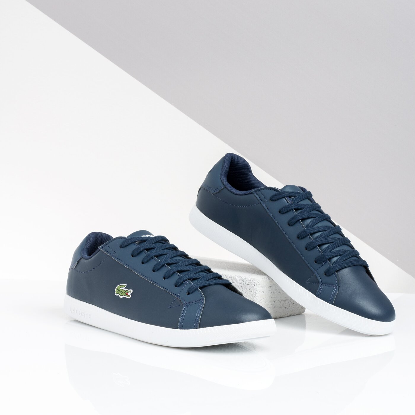 Męskie sneakersy (buty) LACOSTE GRADUATE BL 1 SMA 737sma0053092 kolor granatowy