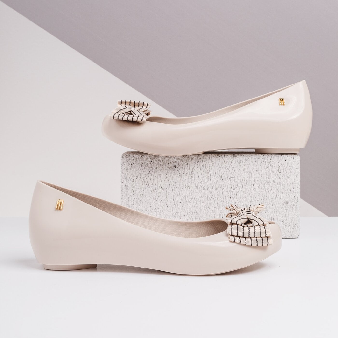 Damskie baleriny (buty) MELISSA ULTRAGIRL SWEET XIII AD. 3195501319 kolor beżowy