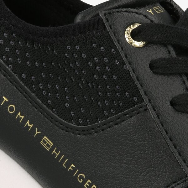 Damskie sneakersy (buty) TOMMY HILFIGER CITY ICONIC KNITTED SNEAKER fw0fw04306990 kolor czarny