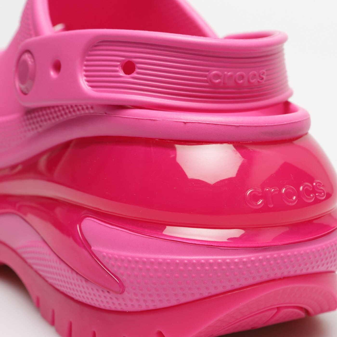 Damskie sandały CROCS CLASSIC MEGA CRUSH CLOG 2079886ub kolor różowy