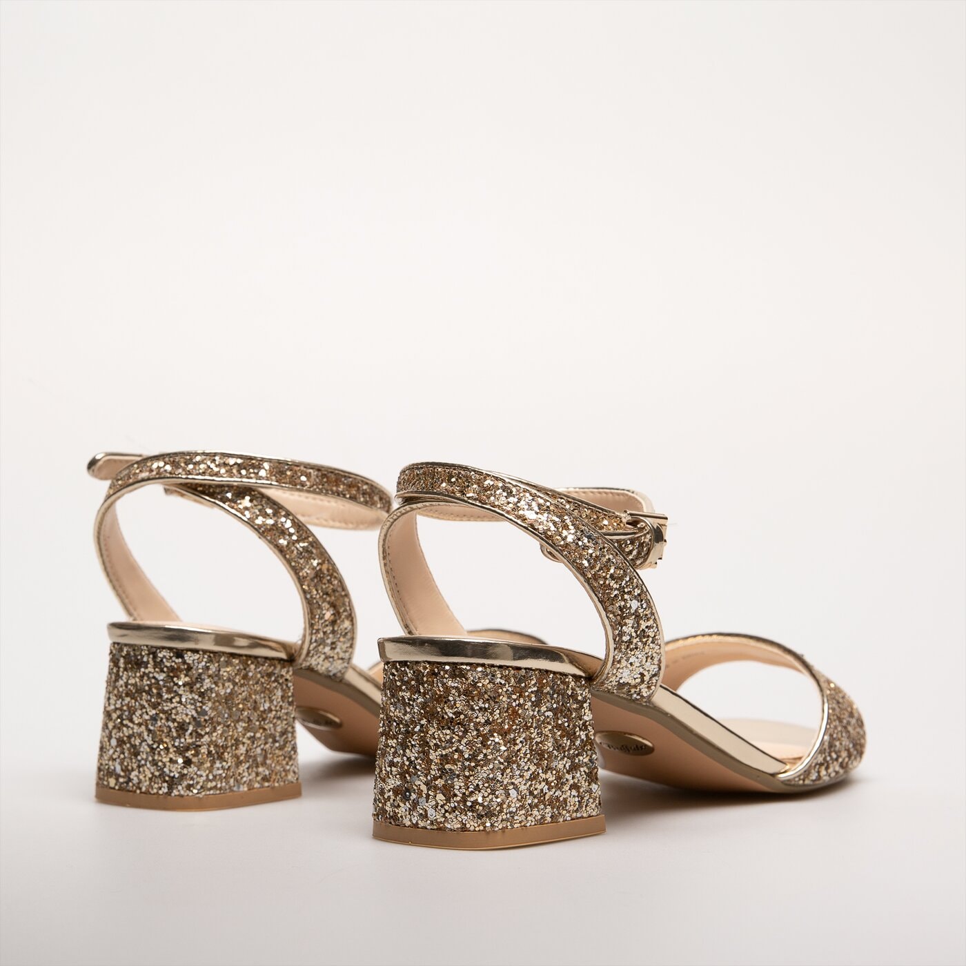 Damskie szpilki / czółenka BUFFALO RAINELLE 1650015 kolor złoty