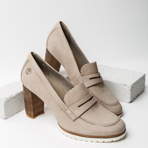 Damskie szpilki / czółenka TIMBERLAND LESLIE ANNE MOCASSIN PUMP a1piy kolor beżowy