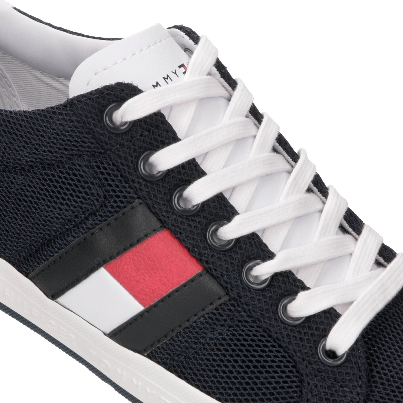 Męskie trampki TOMMY HILFIGER HOWELL 7D2 fm0fm02202403 kolor granatowy